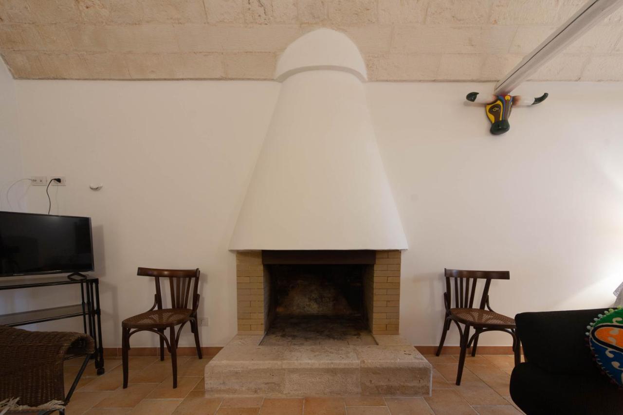 Palazzo Agrusti - Residenza D'Epoca Bed and Breakfast Alberobello Eksteriør billede